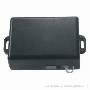 Personal GPS Tracker with History Record Capacity of 32,768-dot, Free Upload and Display on Website
